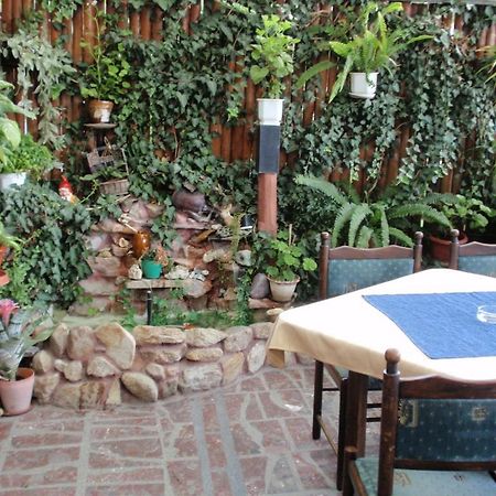 Family Hotel Natalis Hisarya Esterno foto