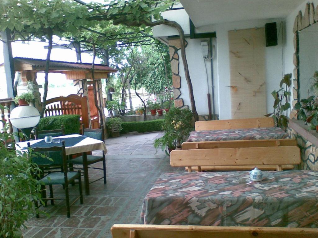 Family Hotel Natalis Hisarya Esterno foto